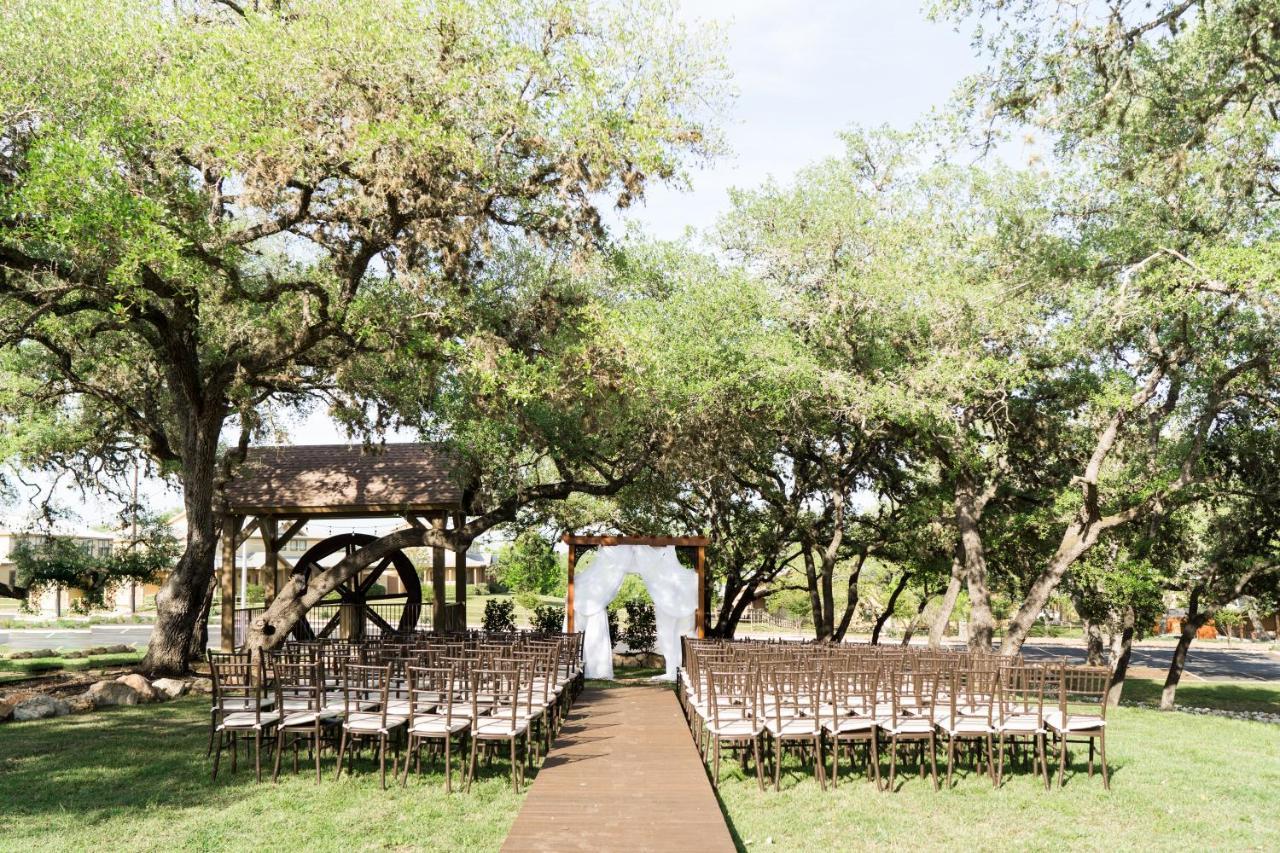 Old Mill Resort New Braunfels Exterior photo